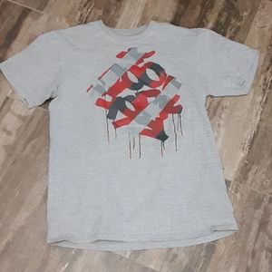 Zoo York Men’s Size Large Gray Graphic T-Shirt – Great Condition